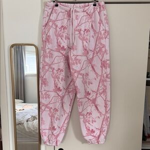 Abercrombie & Fitch Pink Camo Joggers